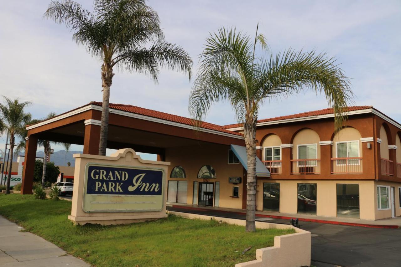 Grand Park Inn Baldwin Park Exterior photo